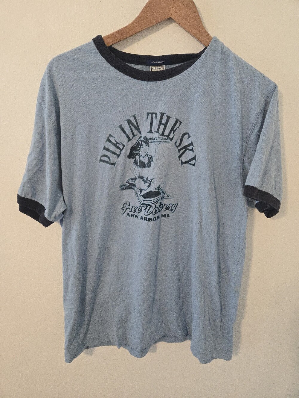 Old Navy Ringer T Shirt Mens Large Pie in the Sky Ann Arbor MI